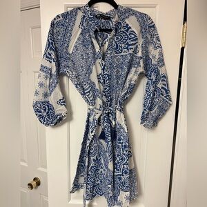Zara White and Blue Printed Button-Up Shirt